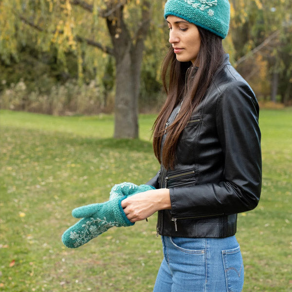 Women's Hand Knit Cowl and felted wool mittens set, sweater on sale mittens, blue mittens, Suede Palm Mittens, hand needlefelted, lined, size L